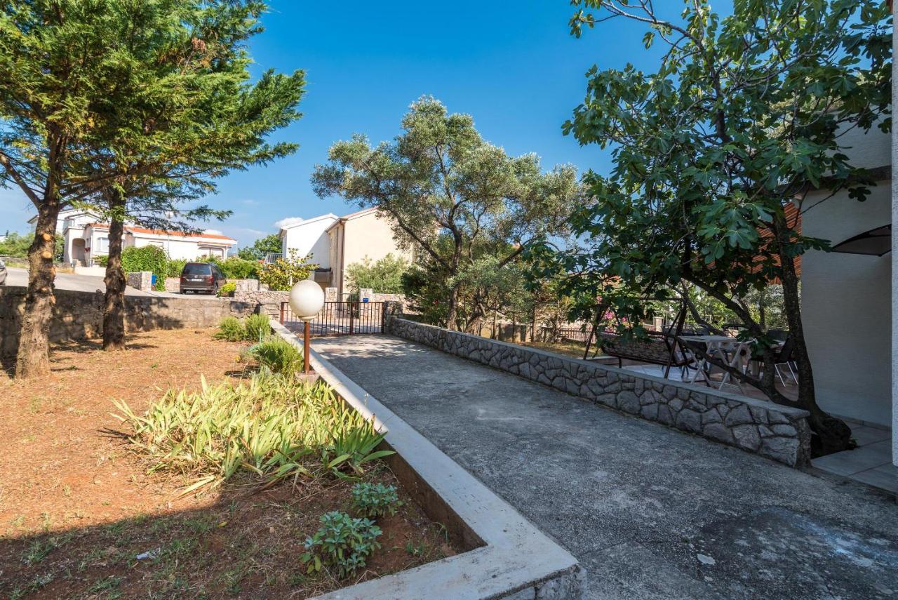 Belvedere Apartments Krk Town Exterior photo
