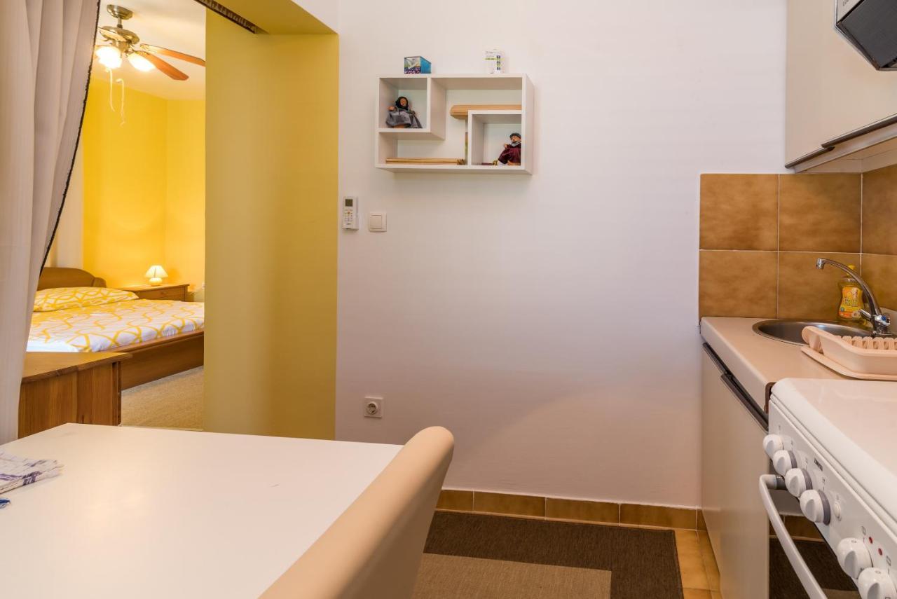 Belvedere Apartments Krk Town Exterior photo