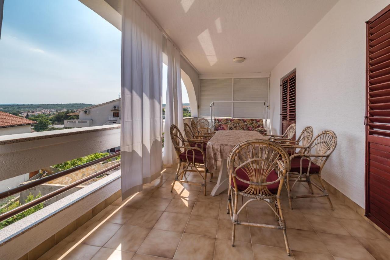 Belvedere Apartments Krk Town Exterior photo